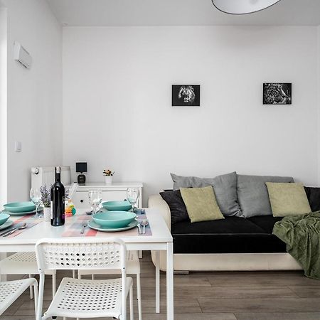Apartament Prymasa Street Apartament Warszawa Zewnętrze zdjęcie