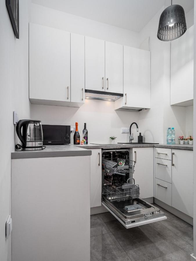 Apartament Prymasa Street Apartament Warszawa Zewnętrze zdjęcie