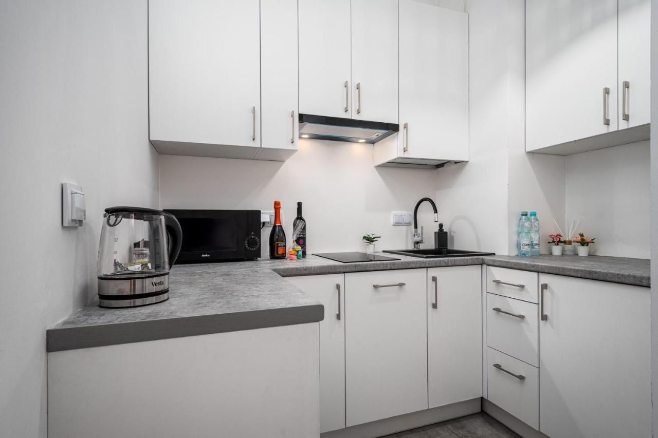 Apartament Prymasa Street Apartament Warszawa Zewnętrze zdjęcie